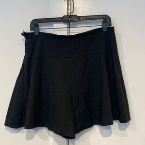 Vince Black shorts